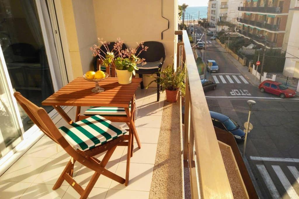 Apartamento En Calafell A 100M De La Playa Appartement Buitenkant foto